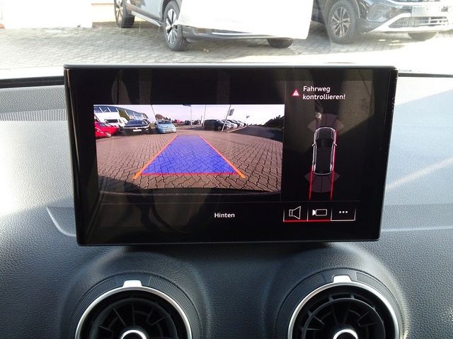 Q2 35 TFSI S-tronic advanced