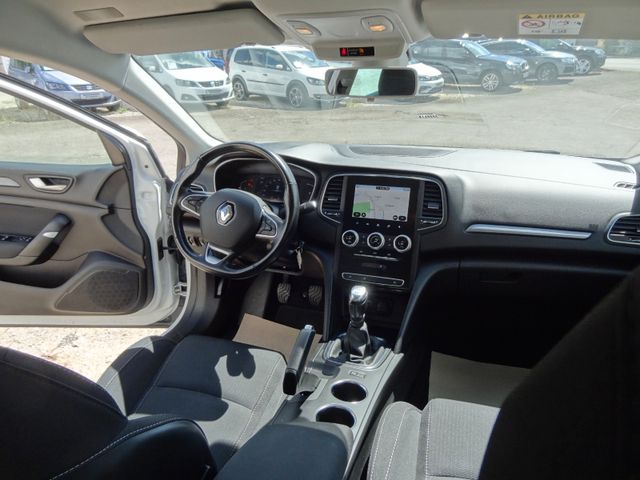 Fahrzeugabbildung Renault Megane IV Lim. 5-trg. Zen/1.Hd/Navi/SitzH/PDC/