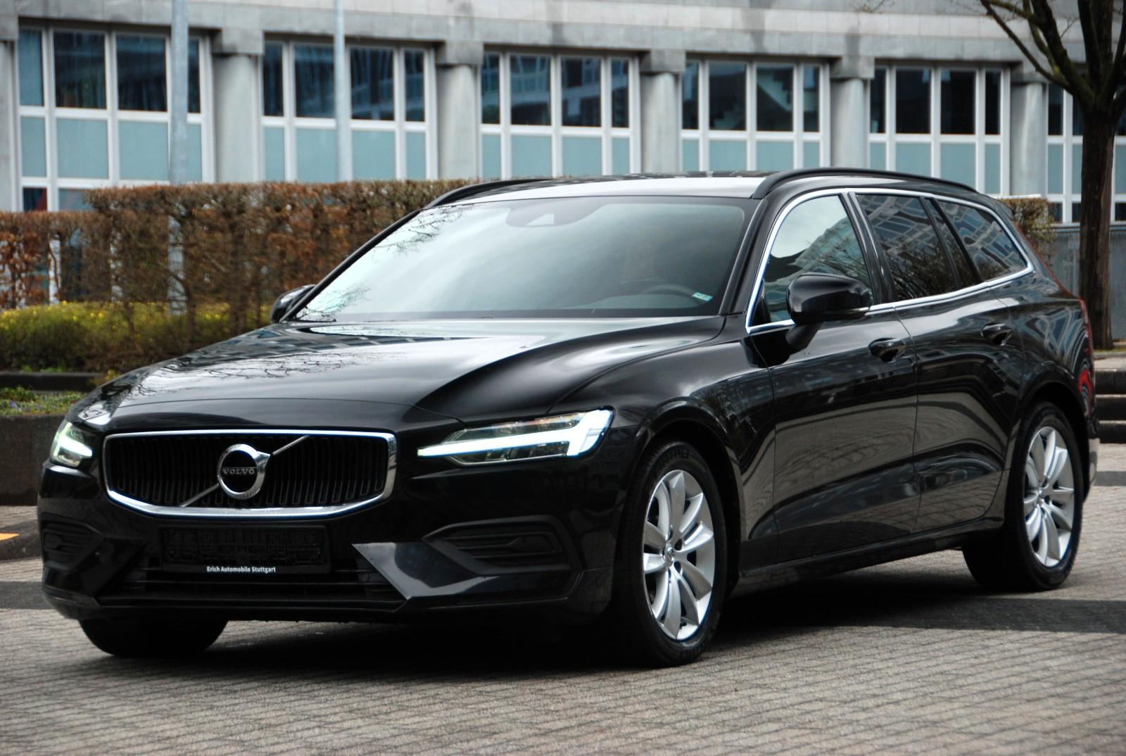 Volvo V60 Kombi Core| 1.HAND|KEYLESS|KAMERA|NAVI|PDC