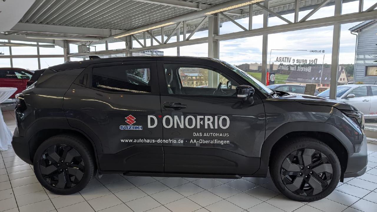 Suzuki e Vitara 128 kW eAxle Comfort+