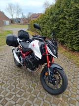 Honda CB 750 Hornet mit viel Zubehör - HONDA CB750 HORNET
