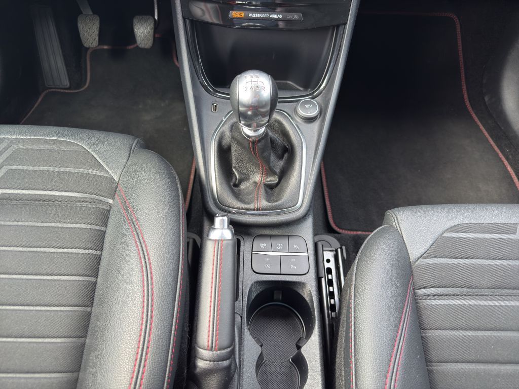 Fahrzeugabbildung Ford Puma 1.0 ST-LINE X