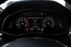 AUDI RS6 Avant 4.0 TFSI*Matrix*B&O*Dynamik*Keramik22"