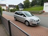 Opel Zafira B 1.9 Diesel 7 Sitze auch Tausch - Opel Zafira aus 2006 mit Diesel-Antrieb