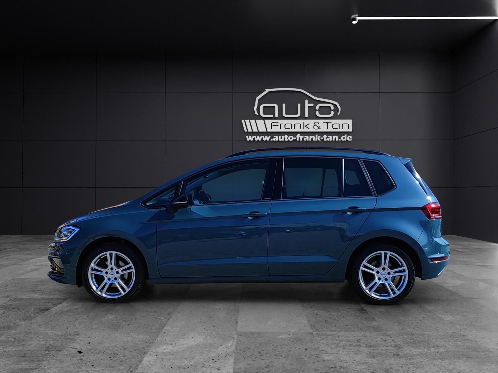 Volkswagen Golf Sportsvan VII IQ Drive *Cam*AHK*LED*SitzHZ*