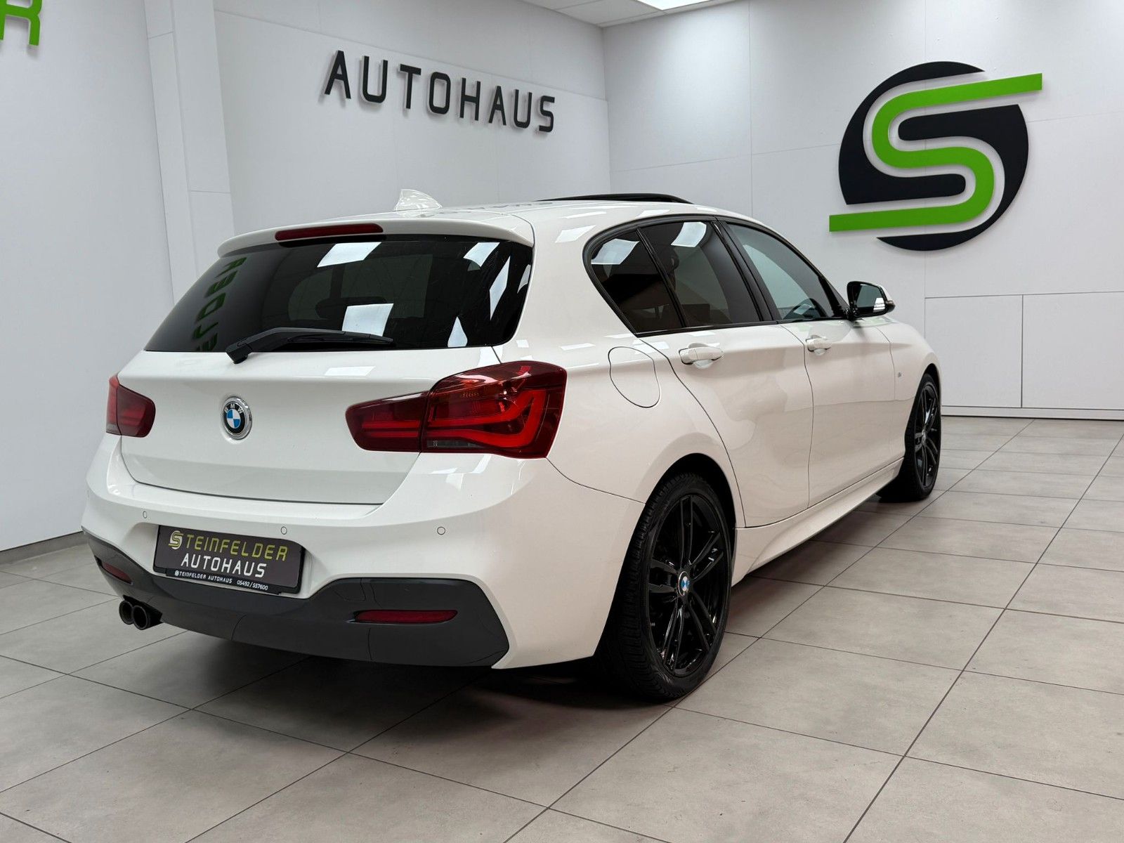 BMW 120 i /M SPORT / NAVI / SHZ / SCHIEBEDACH foto 7