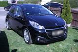 Peugeot 208 PureTech 82 Style - Peugeot e-208 mit Benzin-Antrieb: Kleinwagen, Schaltgetriebe