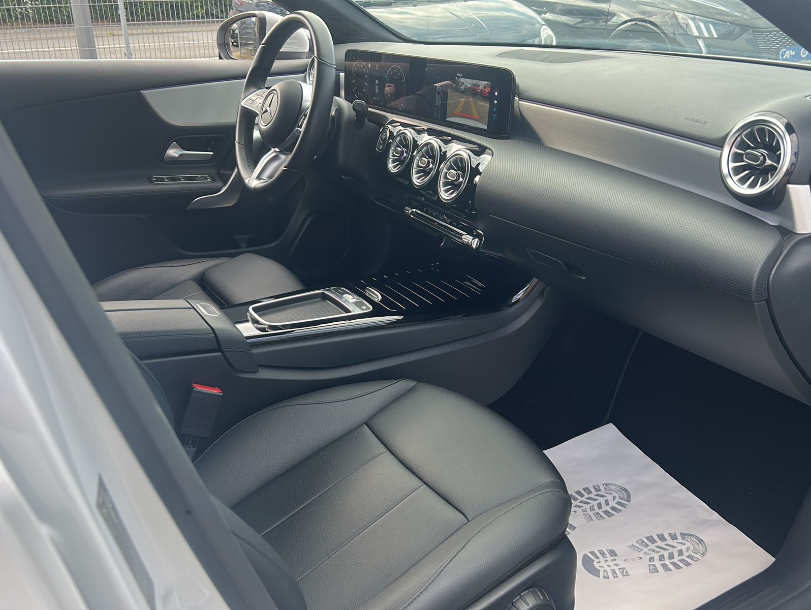Fahrzeugabbildung Mercedes-Benz A 180 Progressive Advanced