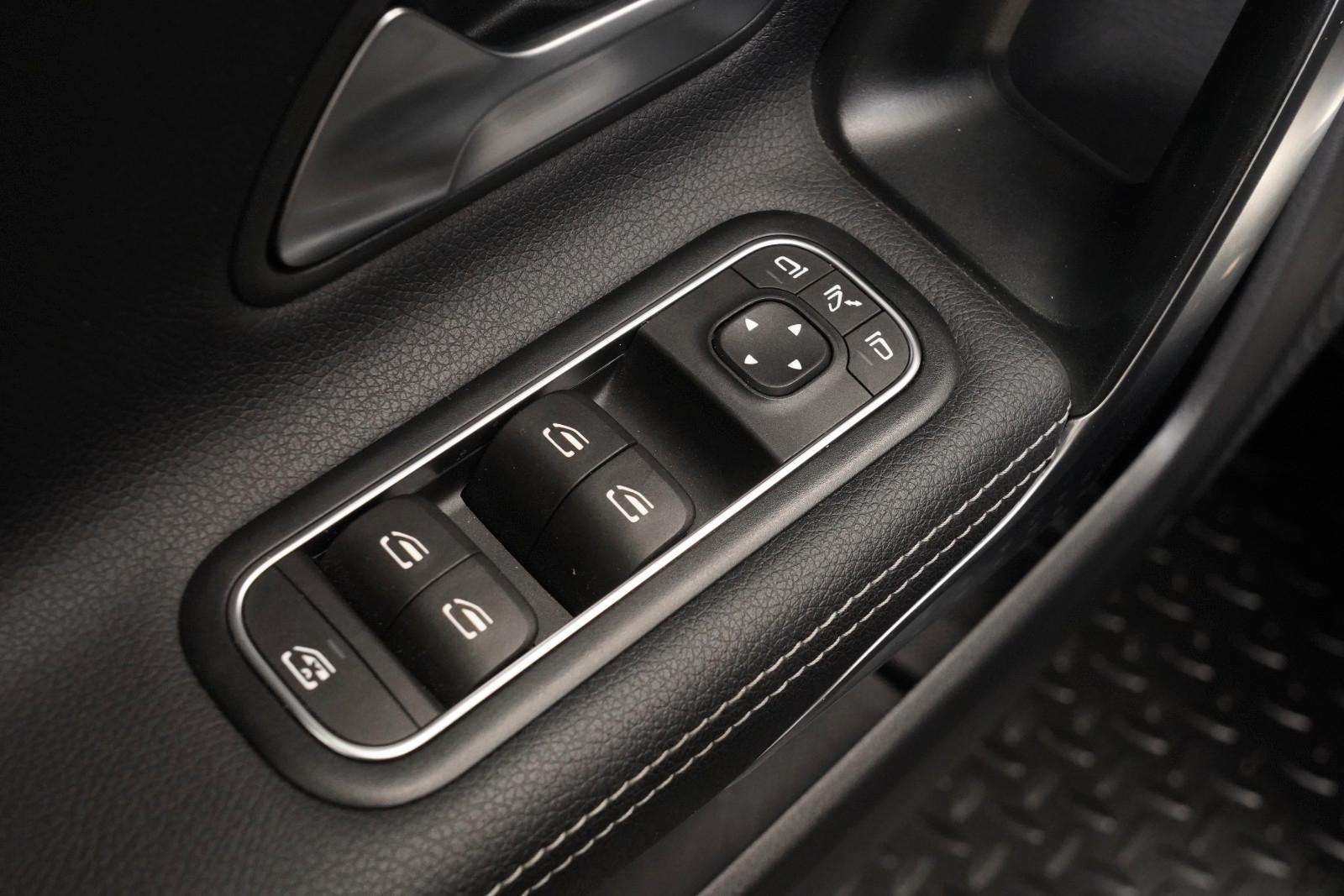 Mercedes-Benz A 250 +LED+MBUX+CARPLAY+DAB+CARBON+AUG. REALITY+