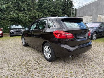 BMW 216 - 4