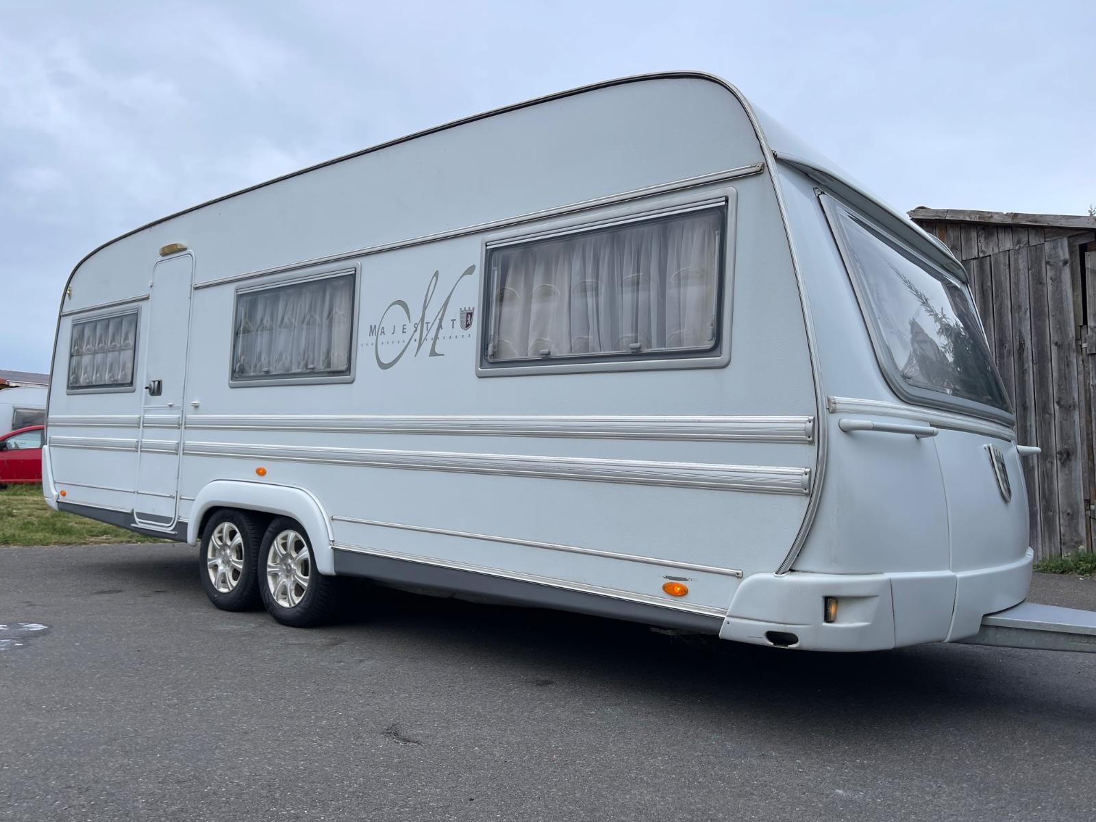 Tabbert Majestät 630 mit kl Waschraum/5 Schlafplätze/Alu