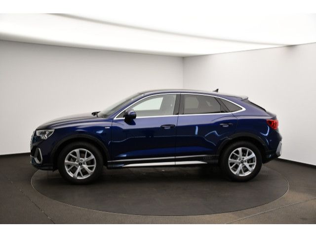 Audi Q3 - Bild 18