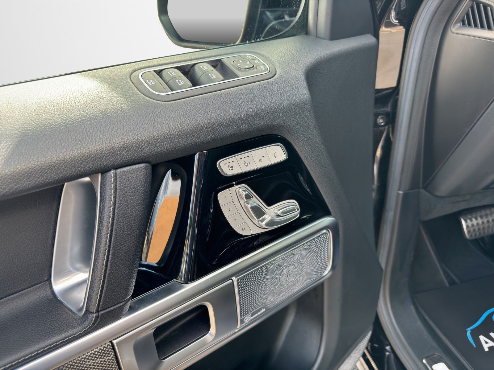 Fahrzeugabbildung Mercedes-Benz G500 AMG NIGHT 20" BURM MEMORY 360° STANDHEIZ