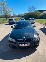 BMW E90 318 Diesel Facelift  Limousine 2.0... - BMW 3er E90 mit Facelift