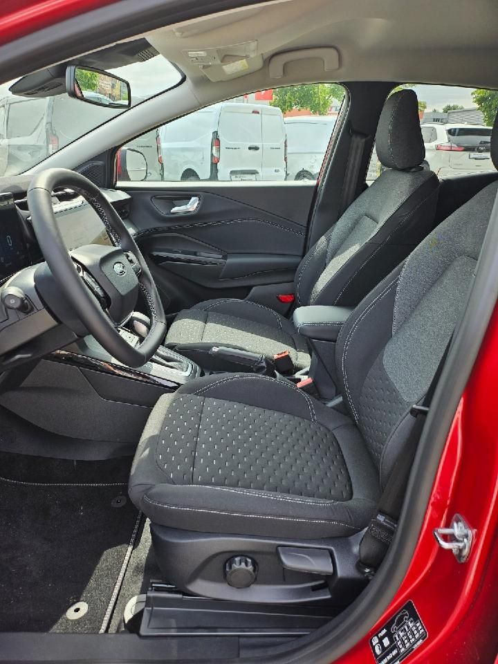 Fahrzeugabbildung Ford Puma Titanium