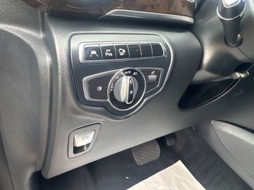Mercedes-Benz V220CDI AVANTG/EDITION extralang Rollstuhlbühne, Bild 15