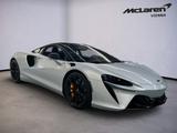 McLaren Artura / Ice Silver / Carbon Fibre Interior - McLaren Artura aus 2023