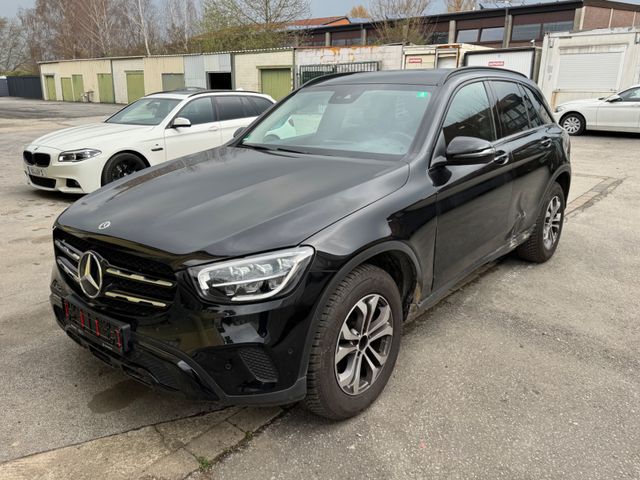 Mercedes-Benz GLC -Klasse 220 d 4Matic 1. Hand LED AHK Unfall