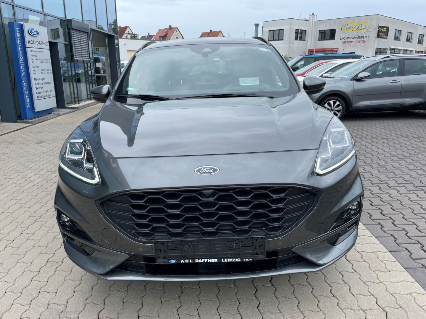 Fahrzeugabbildung Ford Kuga ST-Line X LED B&O elek Sitze und Heckkl