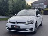 Volkswagen Golf VII Variant Sound 2.0TDI/DSG/ACC/LED/AHK - Volkswagen Gebrauchtwagen in Siegen