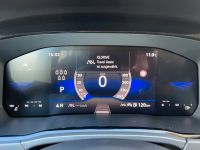 VW Touran 1.5 TSI DSG R-Line Ex 7SI KAM AHK 4J GAR bei Autohaus Landmann & Maier OHG