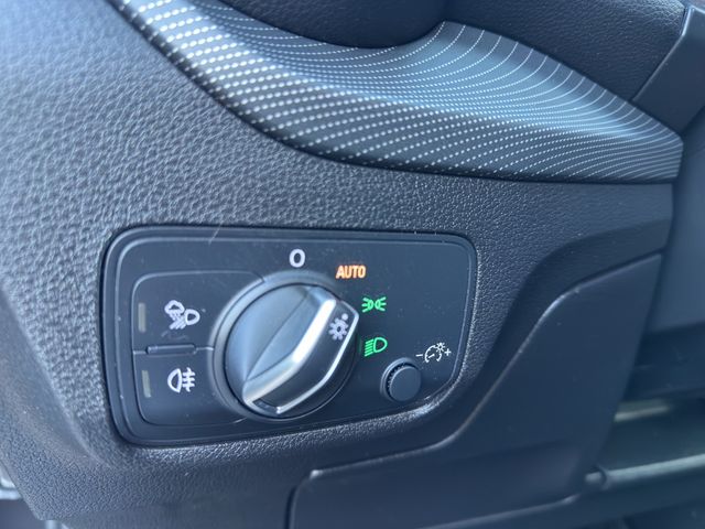 Q2 35 TFSI advanced S-tronic