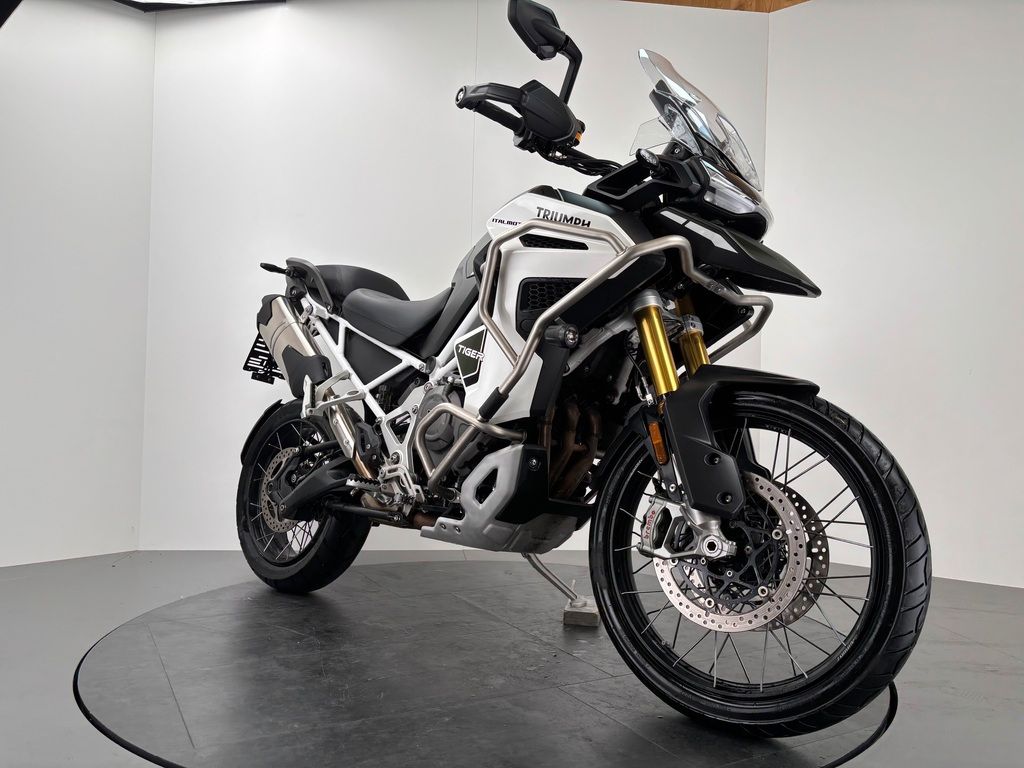 Fahrzeugabbildung Triumph TIGER 1200 RALLY EXPLORER *1.Hand-Scheckheft*