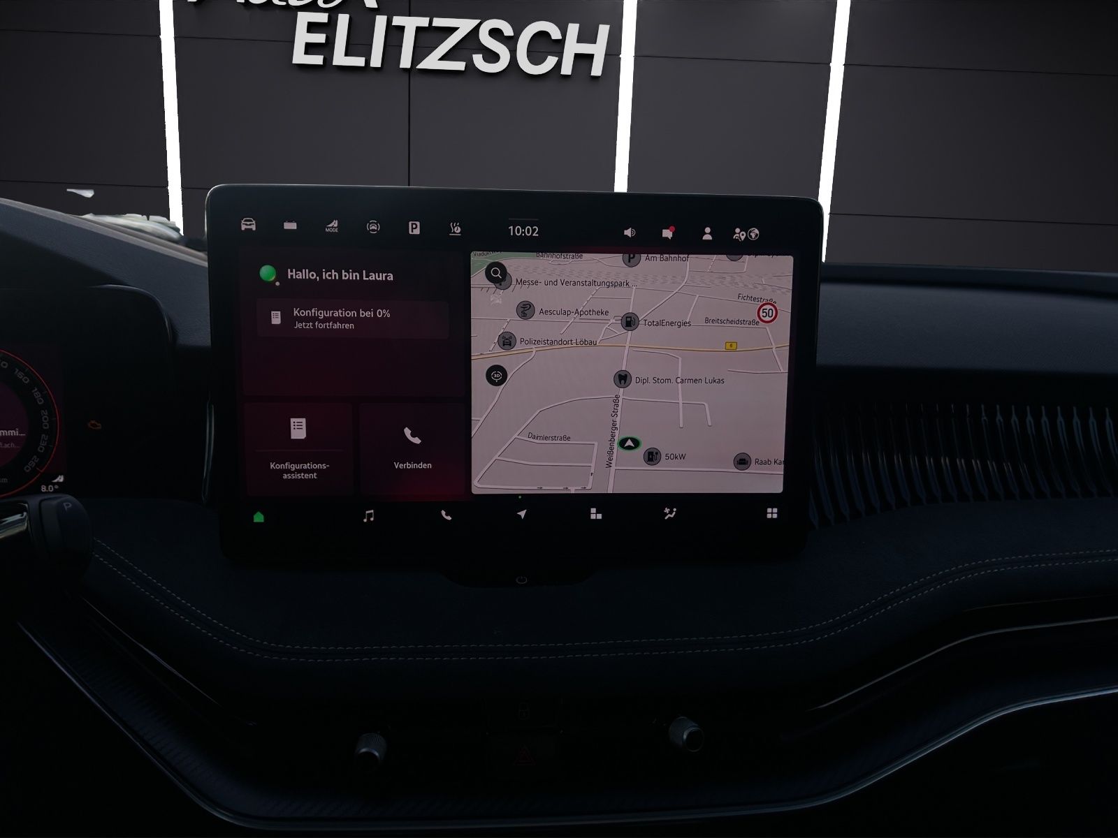 Fahrzeugabbildung SKODA Superb Combi 1.5 TSI iV Sportline DSG AHZV PANO