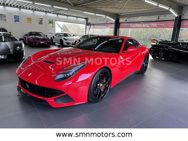 Ferrari F12 Berlinetta *Novitec * Schale * 1.HAND*