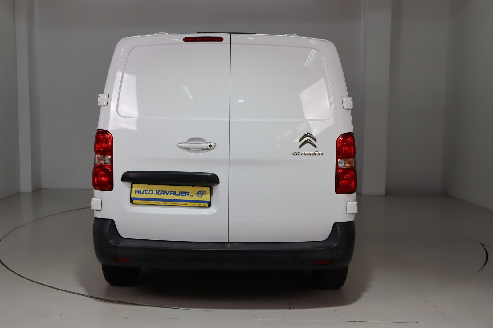Fahrzeugabbildung Citroën Jumpy Kasten JMY Club L2H1 * el. Schiebetür *