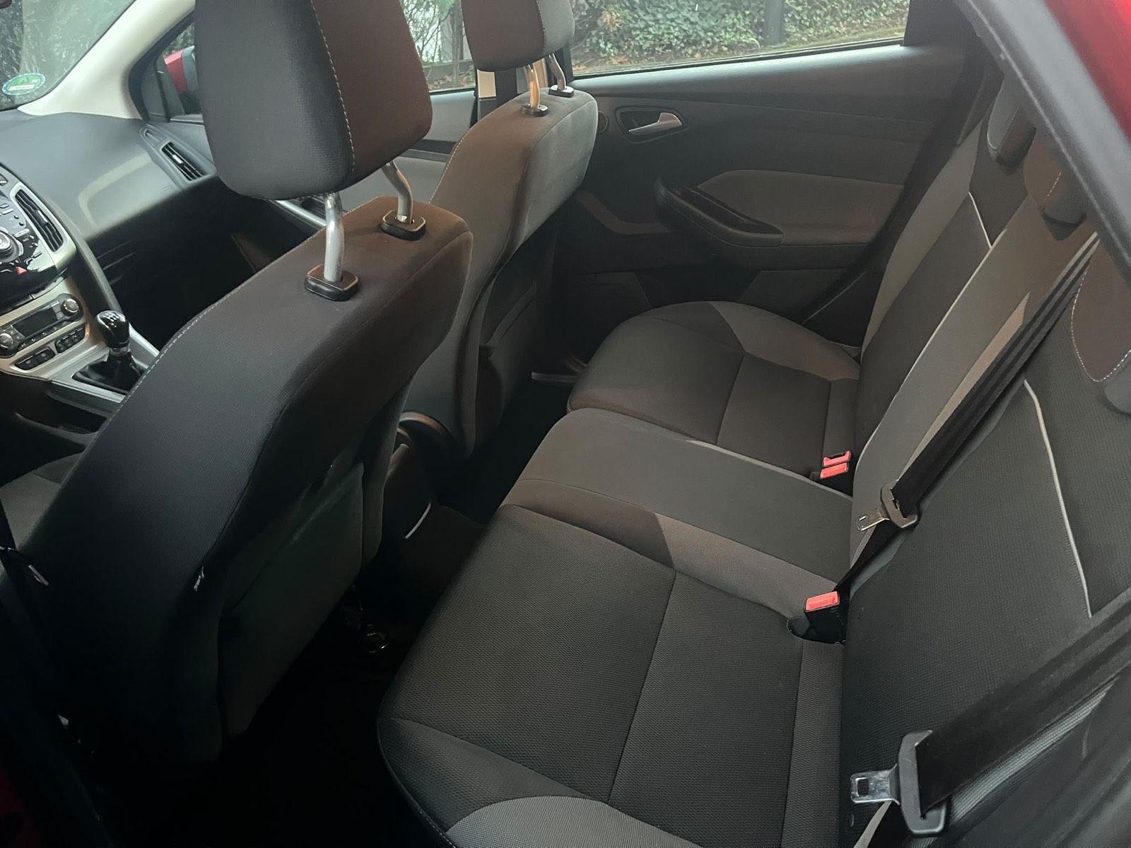Ford Focus 2014 — photo 6