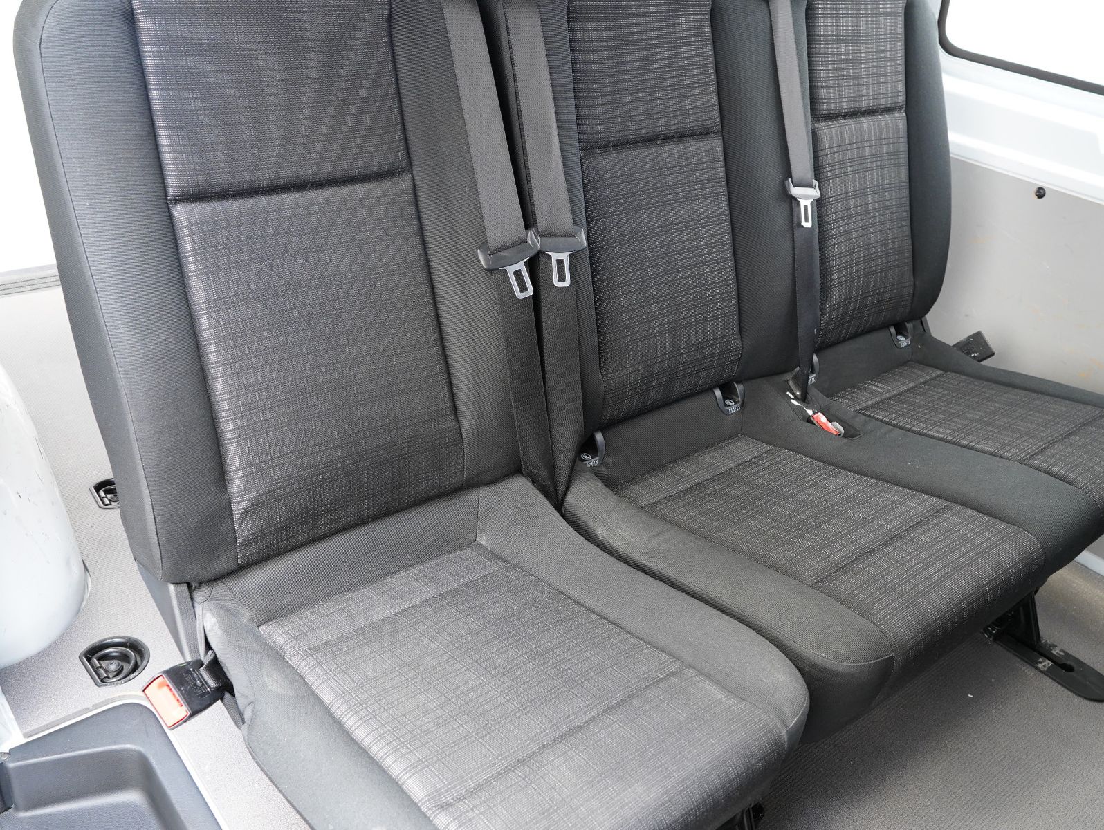 Fahrzeugabbildung Mercedes-Benz Vito Mixto 114 CDI RWD lang 6-SITZER/AHK