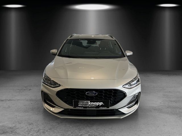 Fahrzeugabbildung Ford Focus Turnier ST Navi LED Dyn. Kurvenlicht ACC A