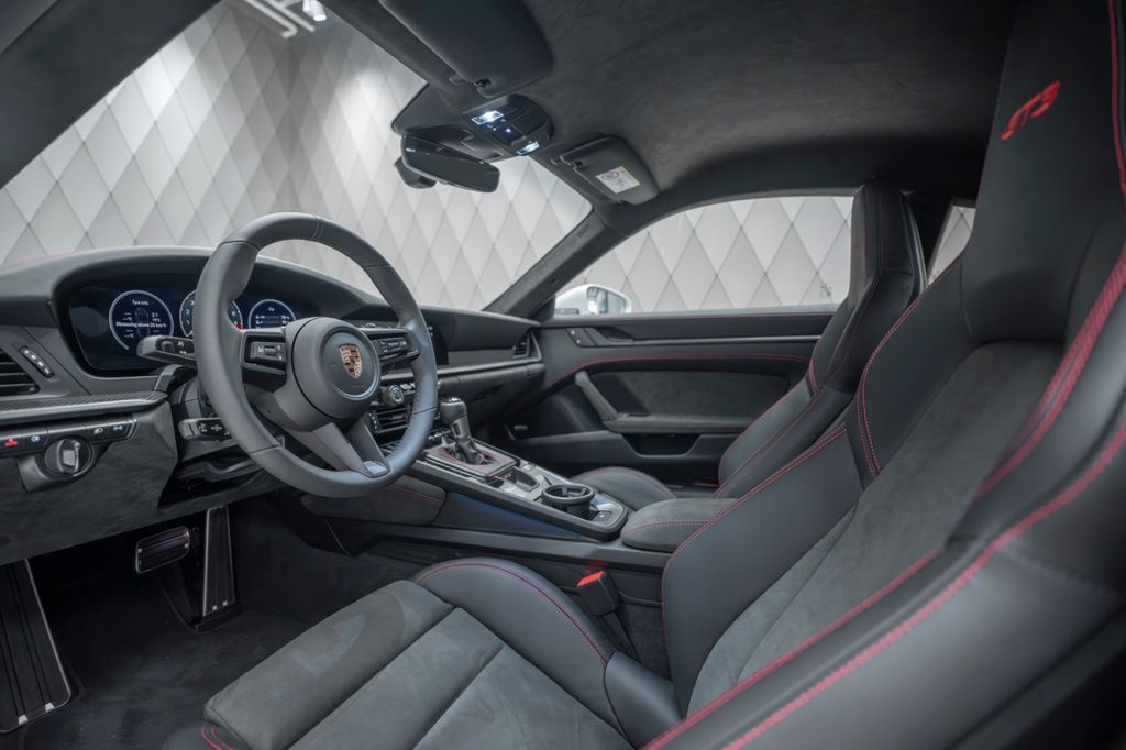 992 GT3 2025 GREY CHRONO LIFT CARBON - Bild 15