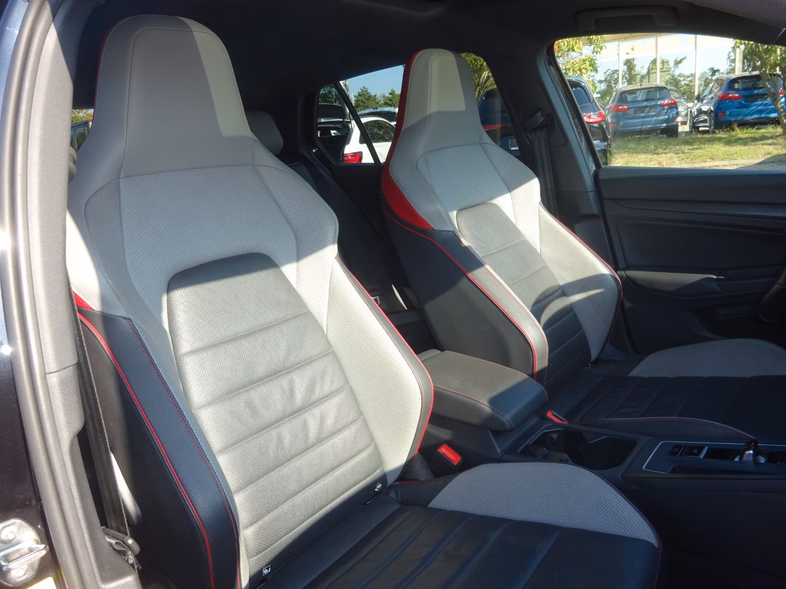 Volkswagen Golf VIII Lim. GTI Clubsport Leder Pano Black, миниатюра 4