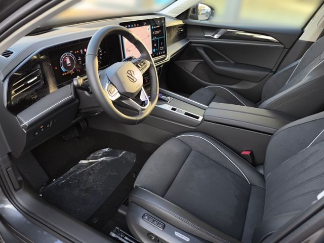 Fahrzeugabbildung Volkswagen Passat Business 1.5 eTSI OPF 110 kW (150 PS) 7-G