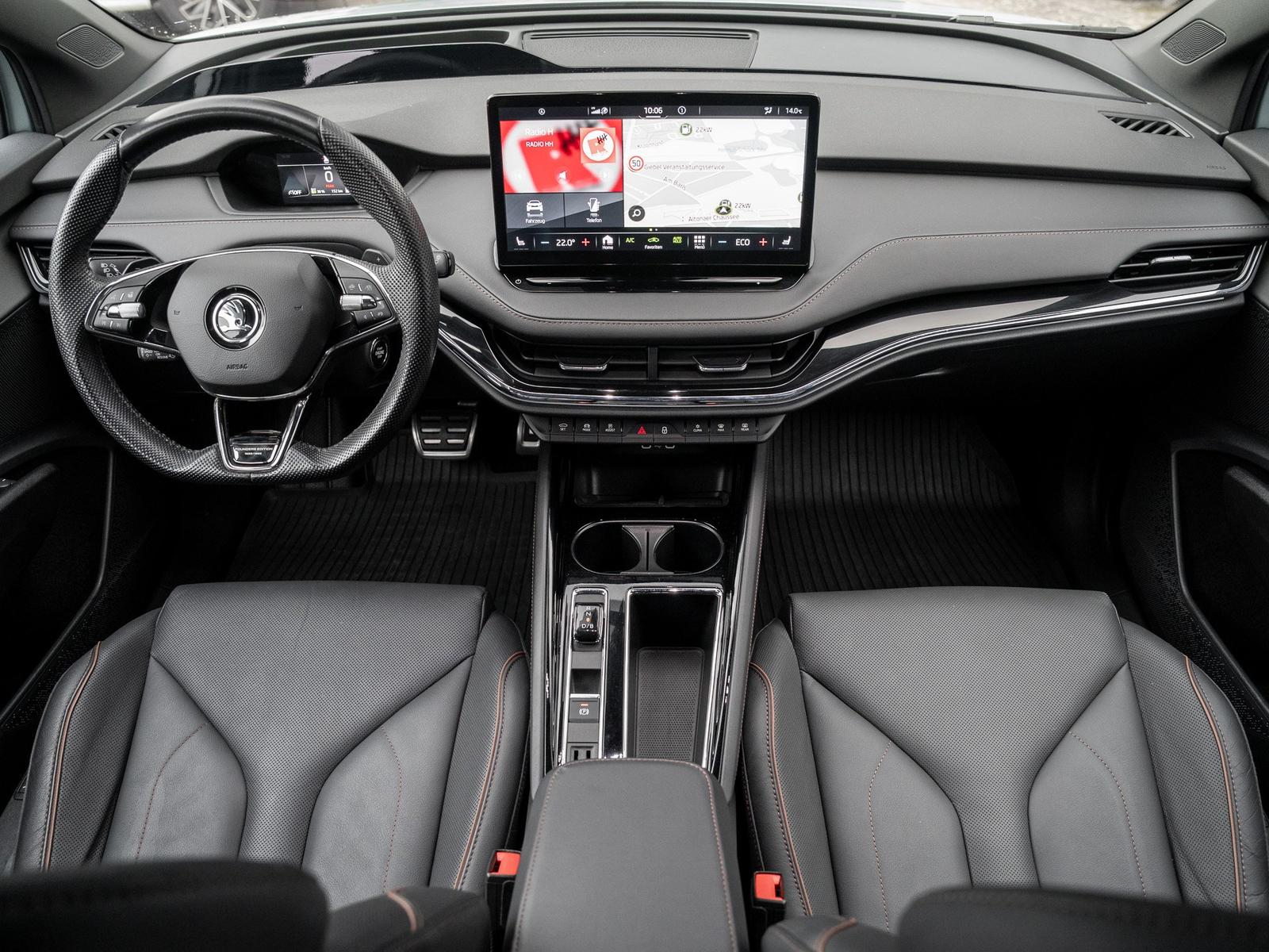 Skoda ENYAQ iV 80x DCC AHK Leder Navi W-Pumpe el.Heck