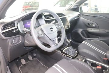 Fotografie des Opel Corsa 1.2 Direct Injection Turbo GS