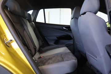 Volkswagen ID.4 Pro Performance WÄRMEPUMPE+CARPLAY+LED+21"