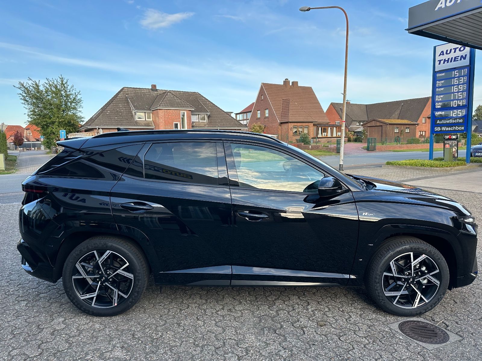 Fahrzeugabbildung Hyundai Tucson N-Line 1.6 T-GDi DCT Navi/Pano/ACC/Shzg.