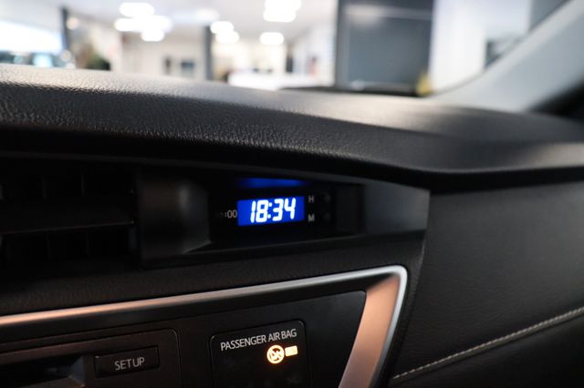 Fahrzeugabbildung Toyota Auris Touring Sports Edition 1.33 Dual-VVT-i