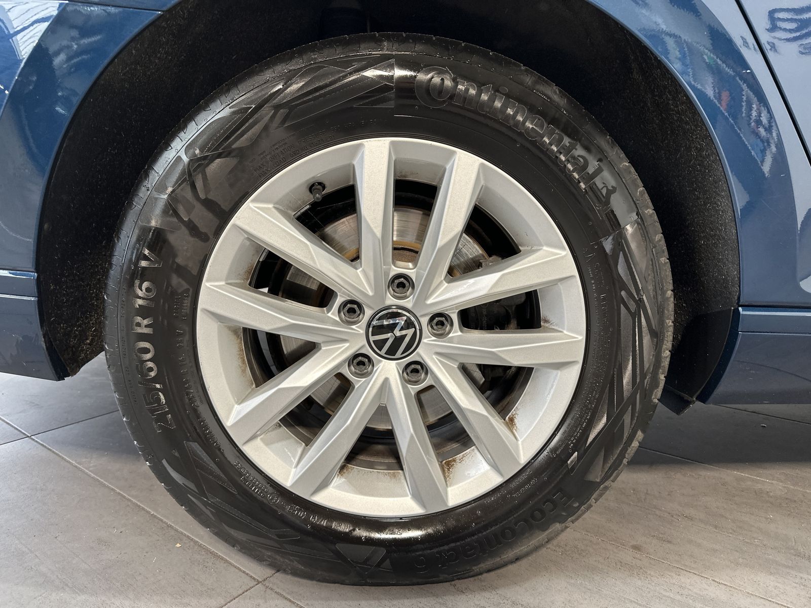 Fahrzeugabbildung Volkswagen Passat Variant 2.0 TDI DSG Business NAV+LED+AHK