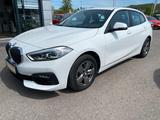 BMW 118 i Lim. Advantage LED Tempomat Einparkhilfe - BMW 118 mit Benzin-Antrieb