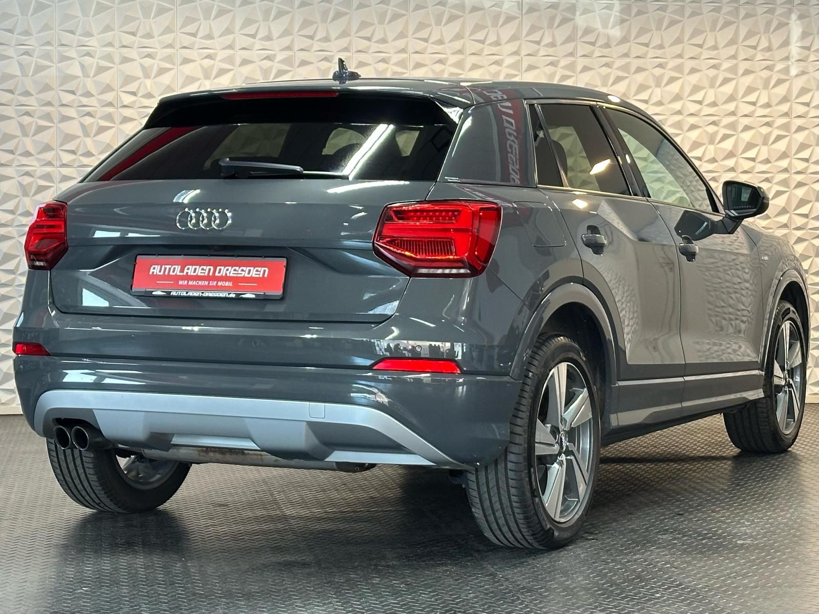AUDI Q2 1.4TFSI S LINE PLUS DSG#LED#SHZ#CAM#TEMPO#NAV - Image 8