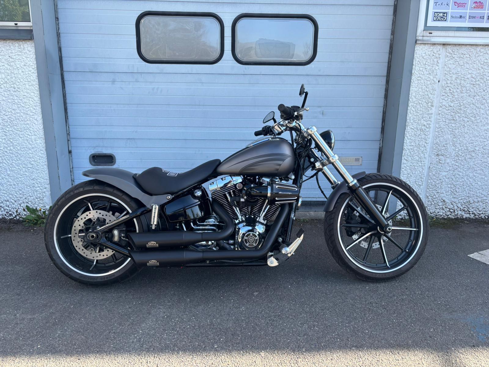 Harley-Davidson Softail Breakout