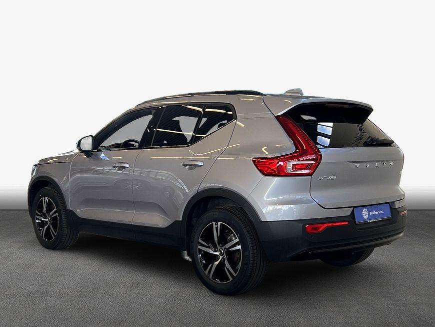 Volvo XC40 B3 Plus-Dark DKG Glasd Pixel-LED Pilot BLIS