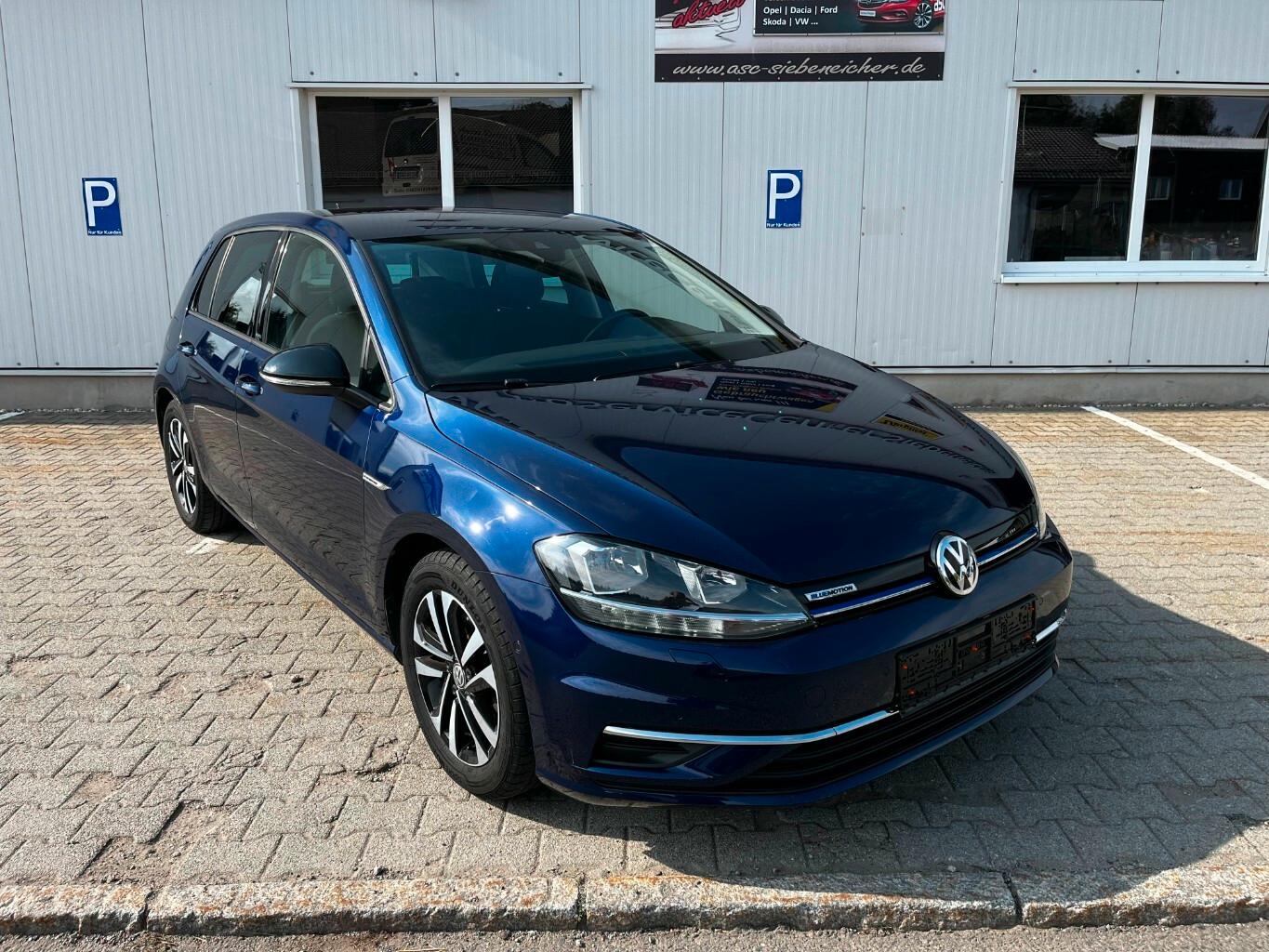 Volkswagen Golf 1.5 TSI VII IQ.DRIVE*Navi*SHZ*PTC