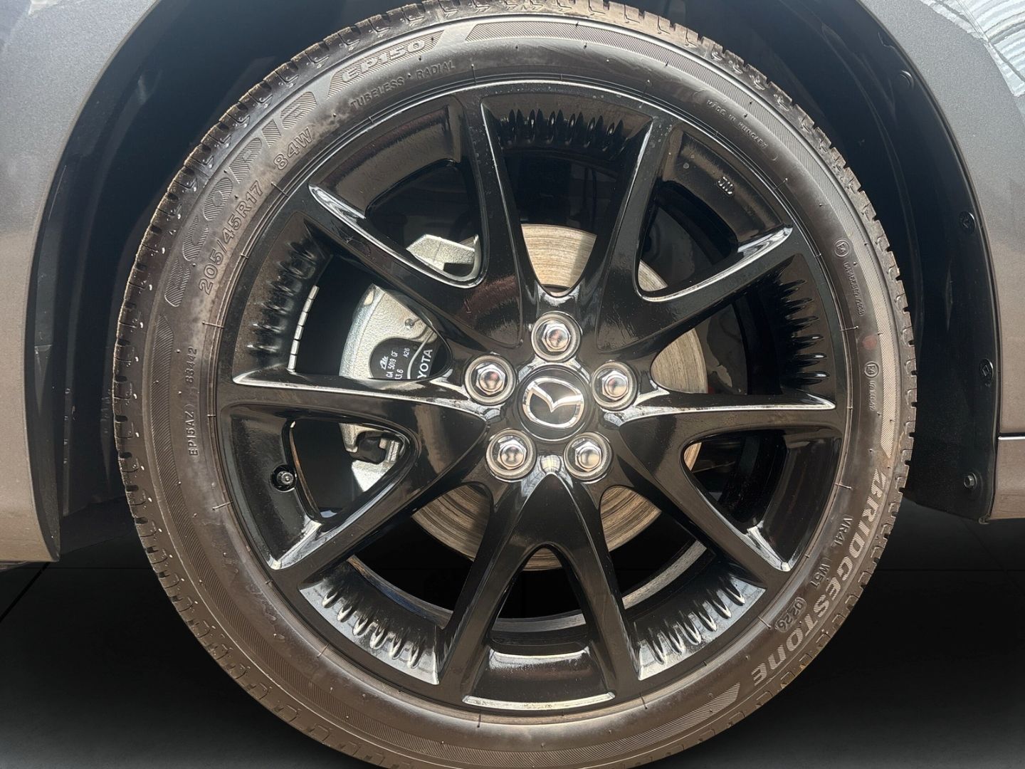 Mazda 2 Hybrid - Bild 4