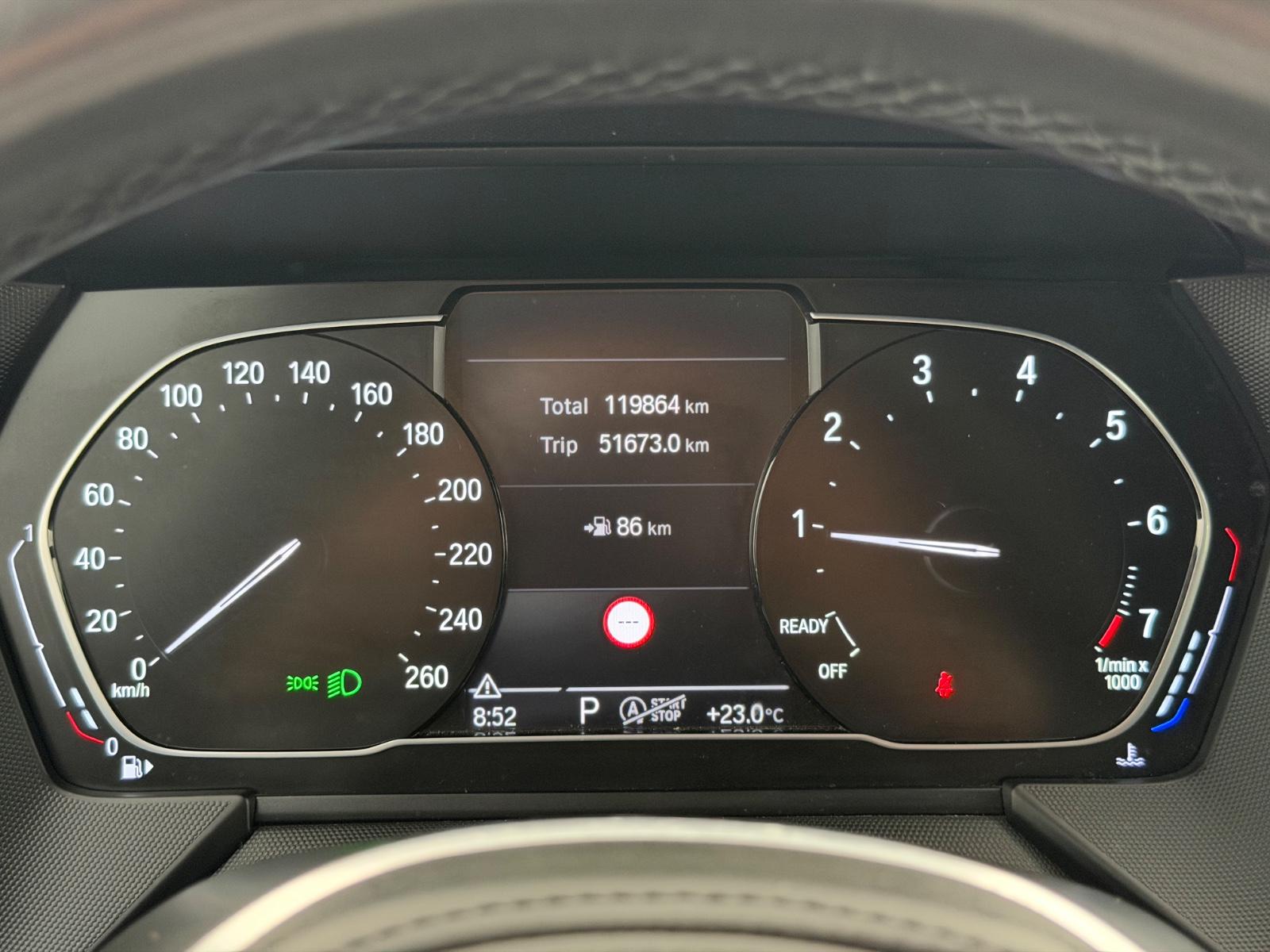 BMW 118i Lim.*M SPORT*SHADOW-LED-SHZ-PDC-TEMPO-WLAN
