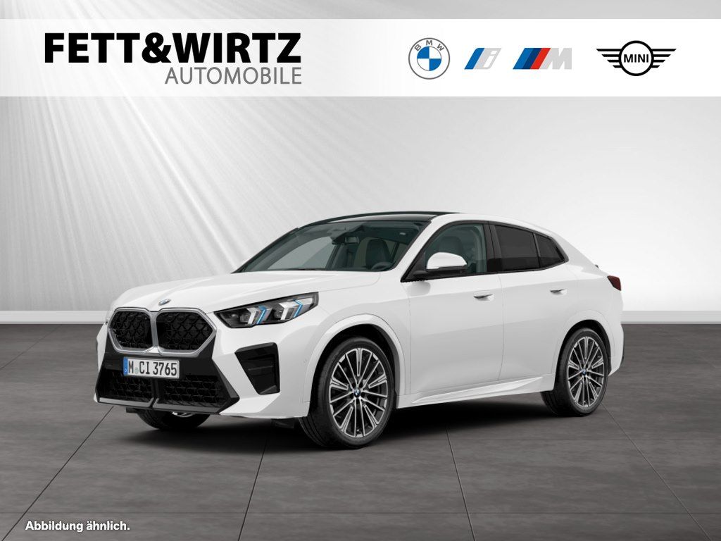 Image of BMW X2